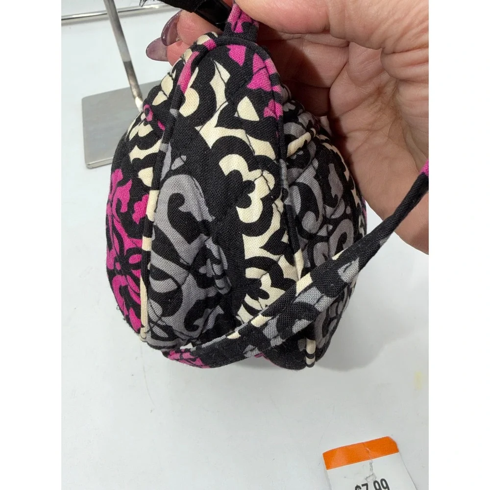 Vera Bradley Retired Canterbury Magenta. Quilted bag
